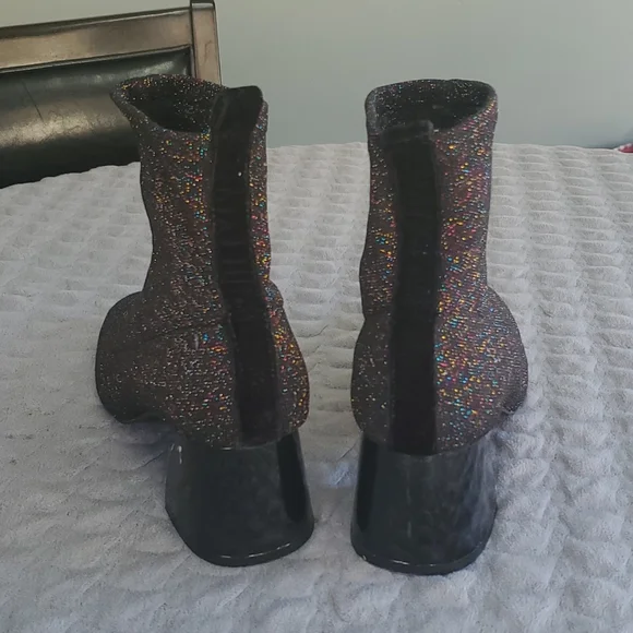 BEAUTIFUL ZARA TRAFALUC SHIMMERY COLORFUL BOOTS